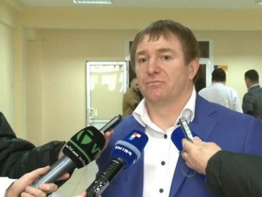 ZdG: Президент наградила фигуранта уголовного дела: Андрей Голбан получил Орден Почета