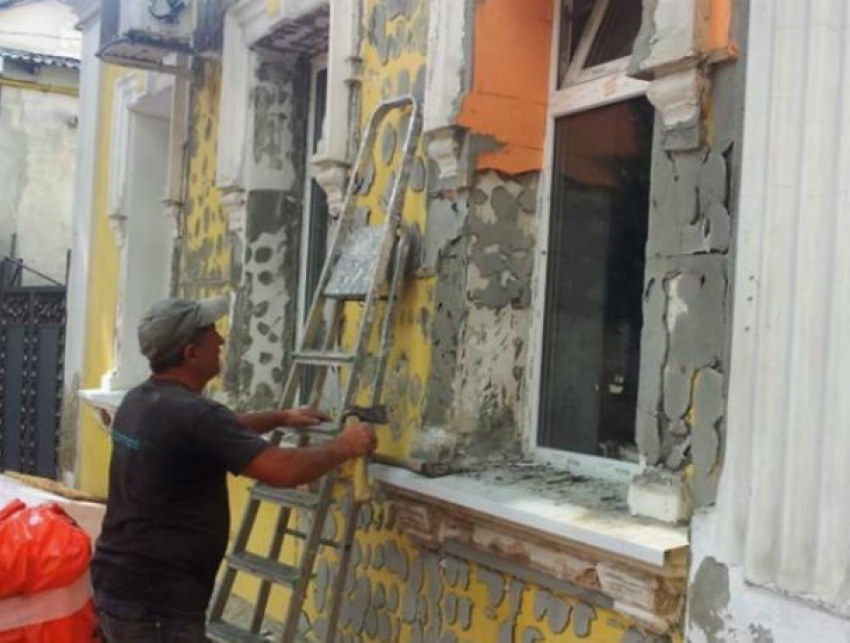 Попытку уничтожения фасада исторического здания пресекли в столице