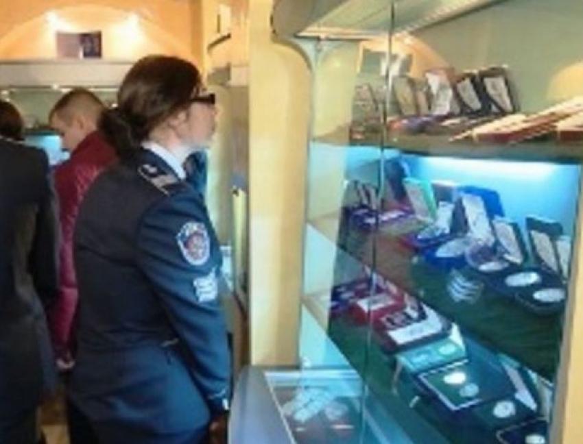 НБМ организовал выставку, посвященную истории и дизайну молдавского лея