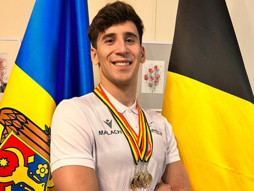 Пловец Константин Малаки завоевал для Молдовы сразу три золотые медали
