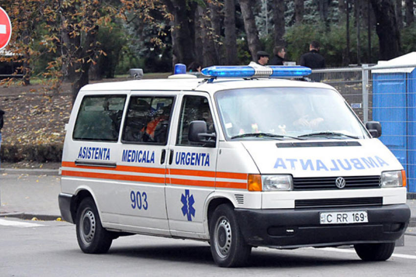 В Кишиневе произошло ДТП с участием кареты скорой помощи