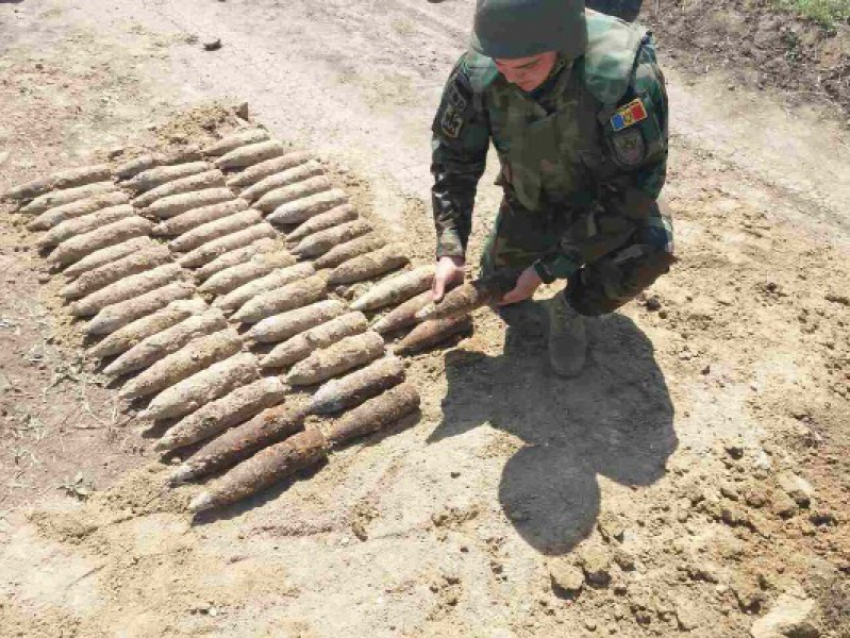 В Молдове за 3 суток найдены около 100 снарядов времен ВОВ