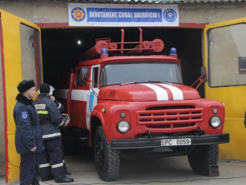 Бомжи стали причиной серьезного пожара в Сороках