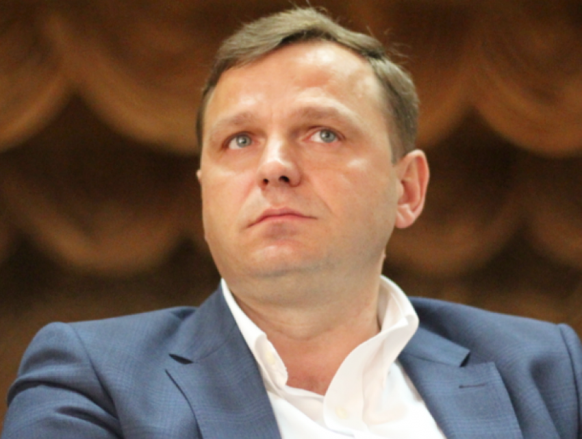 Нэстасе потребовал, чтобы прокуратура наказала создателей клонов веб-страниц его партии