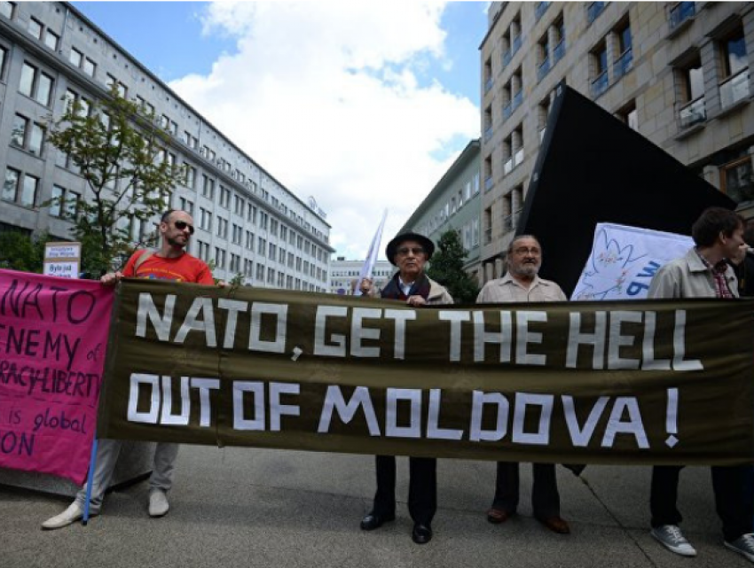 Опрос: хотят ли жители Молдовы в НАТО?