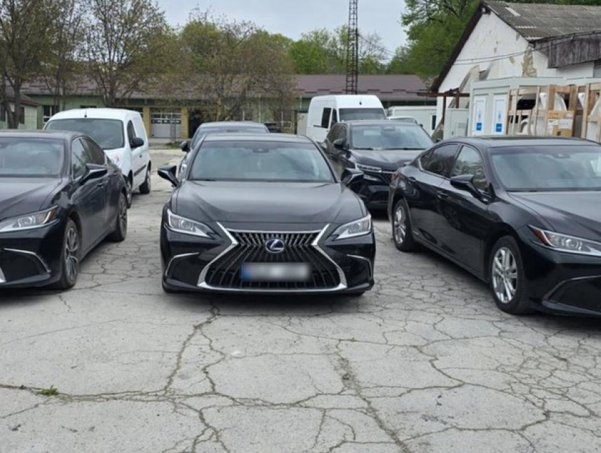 Автомобили из Норвегии и Франции незаконно переправляли в Молдову 