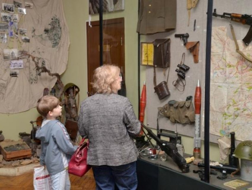 В Военном музее Кишинева прошла уникальная выставка в Международную ночь музеев