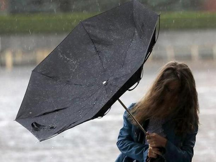 В субботу на Молдову обрушится циклон: ожидается дождь и штормовой ветер 