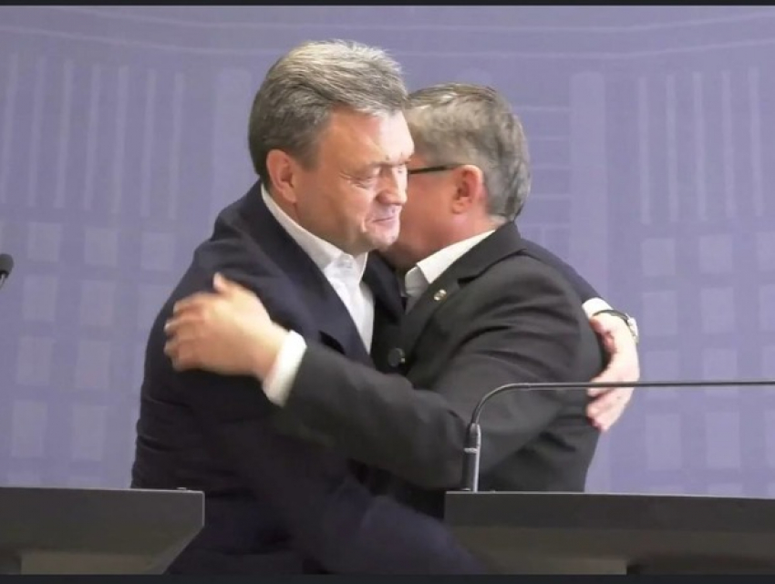 1 000 евро в месяц: зарплата молдавского премьера