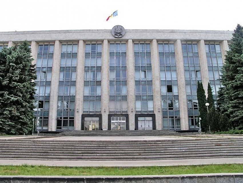 Стали известны фамилии семерых государственных генсекретарей в министерствах 