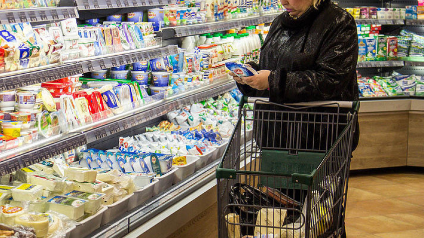 Молдавское предприятие собиралось поставить в магазины молочную продукцию «из будущего"