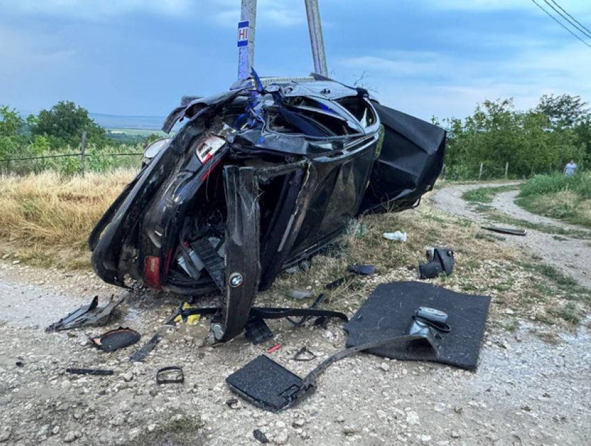Во Флорештах в результате ДТП погибли двое человек