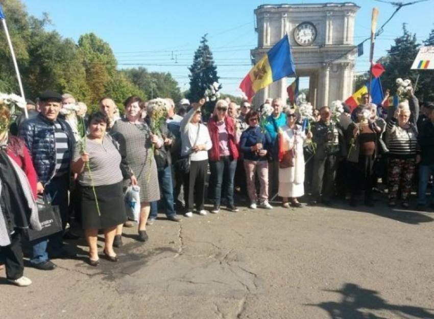 Гражданская платформа «Достоинство и правда» проводит очередную акцию протеста 