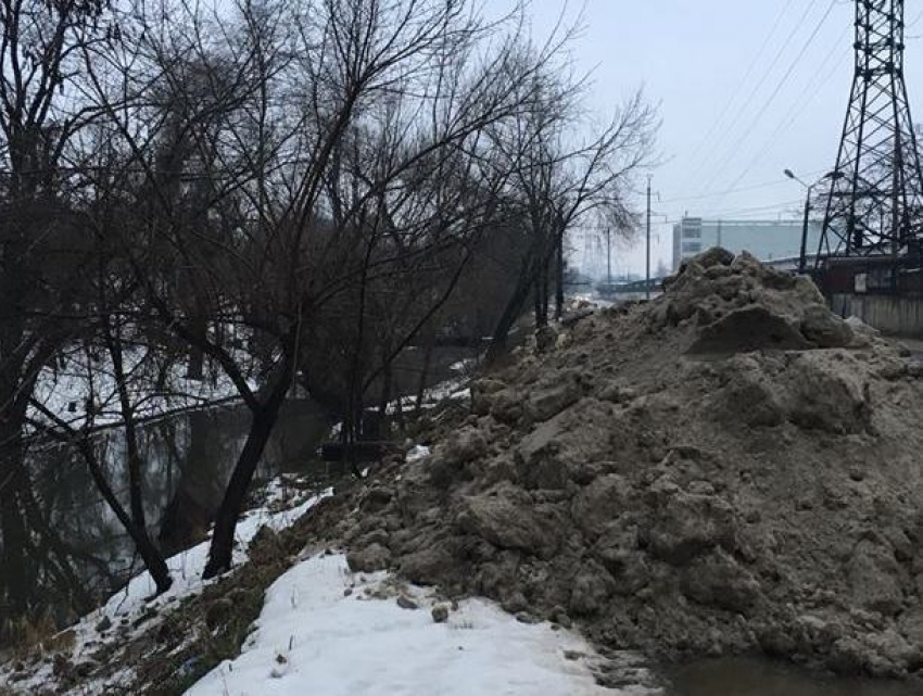 Сильвию Раду обвинили в загрязнении токсичным кишиневским снегом реки Бык