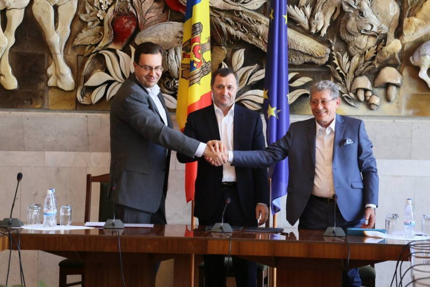 Правящая коалиция не собирается выполнять требования граждан