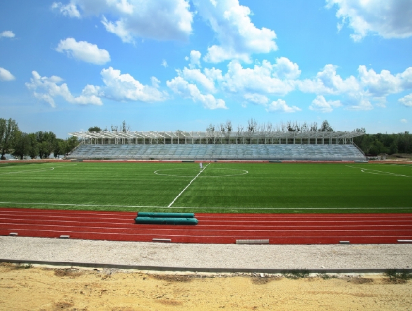 Совсем скоро в Комрате завершат строительство стадиона республиканского значения