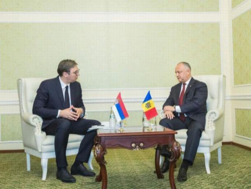 Президент Игорь Додон встретился со своим коллегой из Сербии