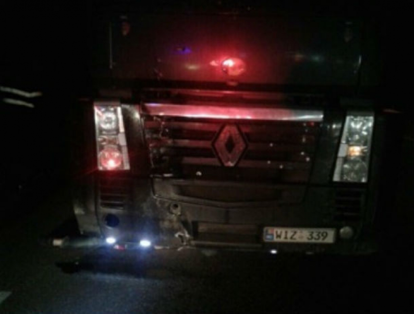 Жуткая смерть: грузовик раздавил мужчину на велосипеде в Оргеевском районе