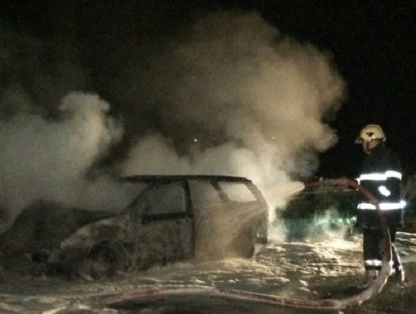 Уничтожение автомобиля, в котором ехала семья с младенцем, произошло в Каушанском районе