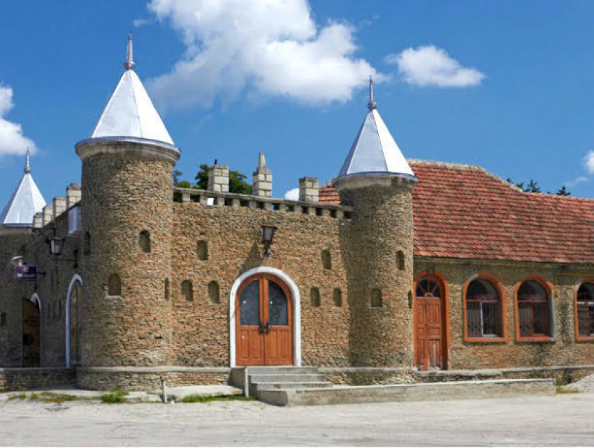 Как древнерусский город, сражавшийся против легендарных киевских князей, стал молдавским селом