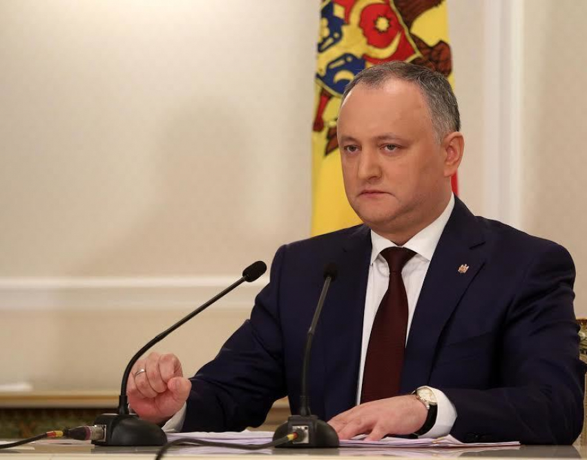 Додон - Филипу: Учить будете друг друга в своей партии, но не всенародно избранного президента 