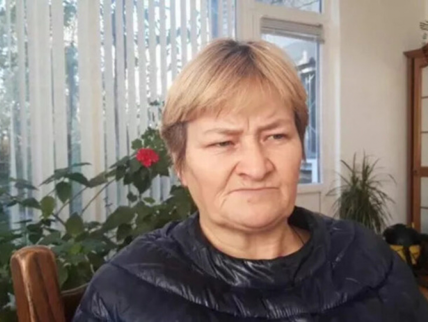 «Свистулька» Оларь атаковала отца Стамате
