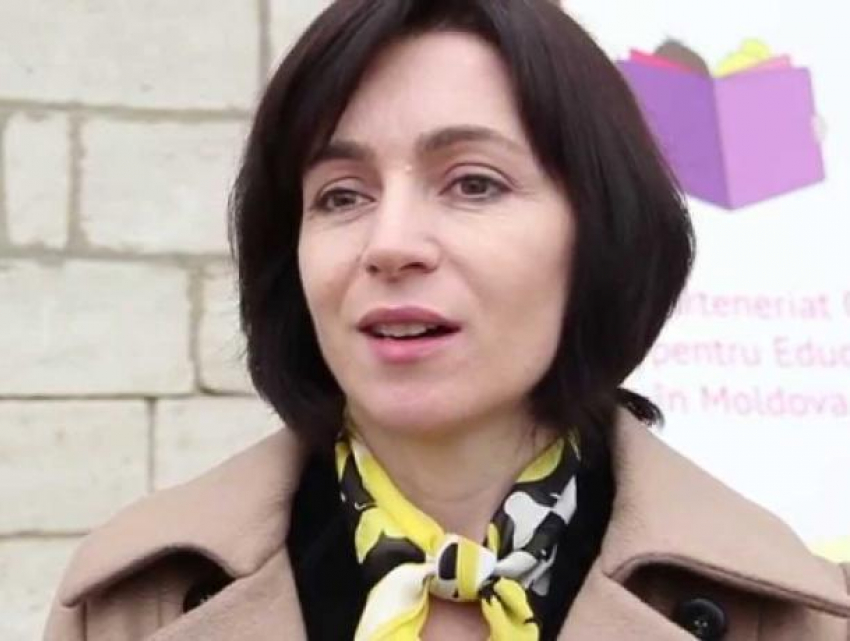 Майя Санду требует деньги от двух молдавских телеканалов