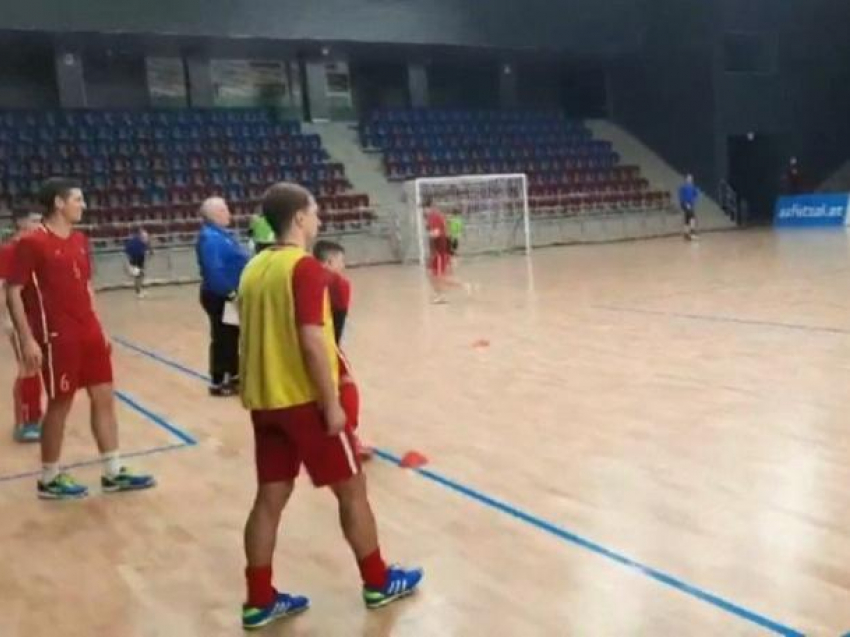 Сборная Молдовы по футзалу прибыла в Азербайджан ради важнейшего матча