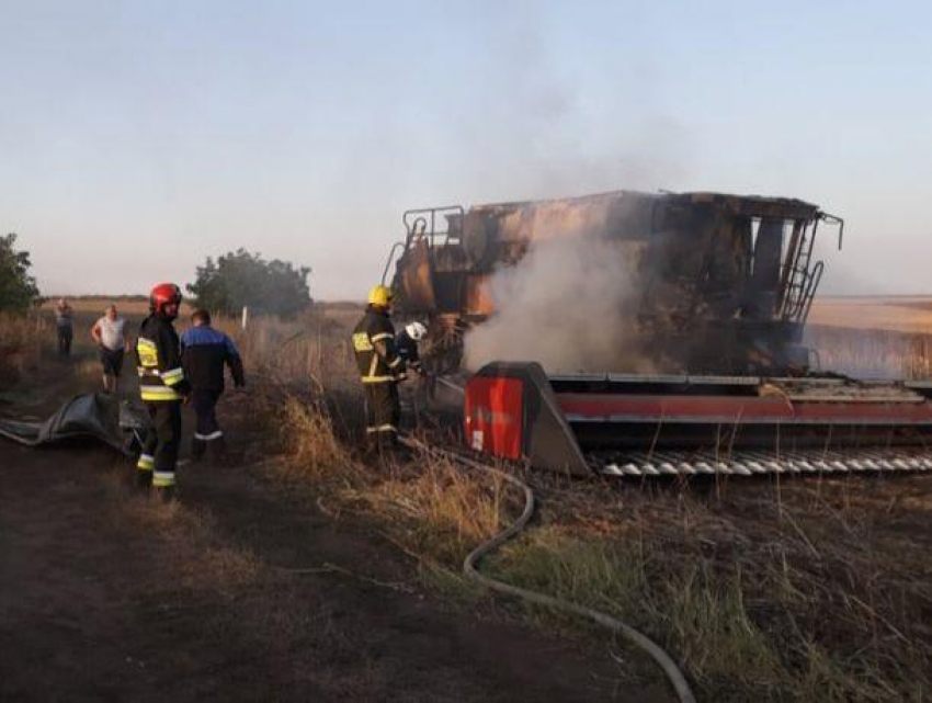 Полиция ищет подозреваемых в поджоге сельскохозяйственной техники в Кагуле - версия диверсии подтверждается