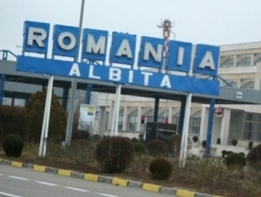 Двух сотрудников таможни уволили за небрежность: они пропустили в Румынию контрабандных товаров на два миллиона леев