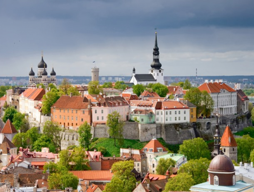 Двое граждан Молдовы взорвали банкомат в Эстонии, но денег не добыли
