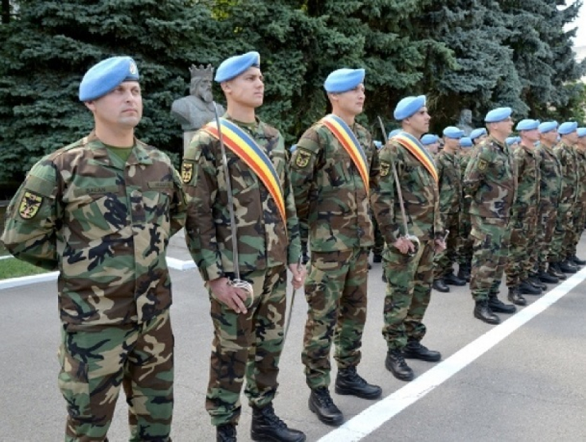 Молдавский контингент отправился в Косово, чтобы разместиться на итальянской военной базе 