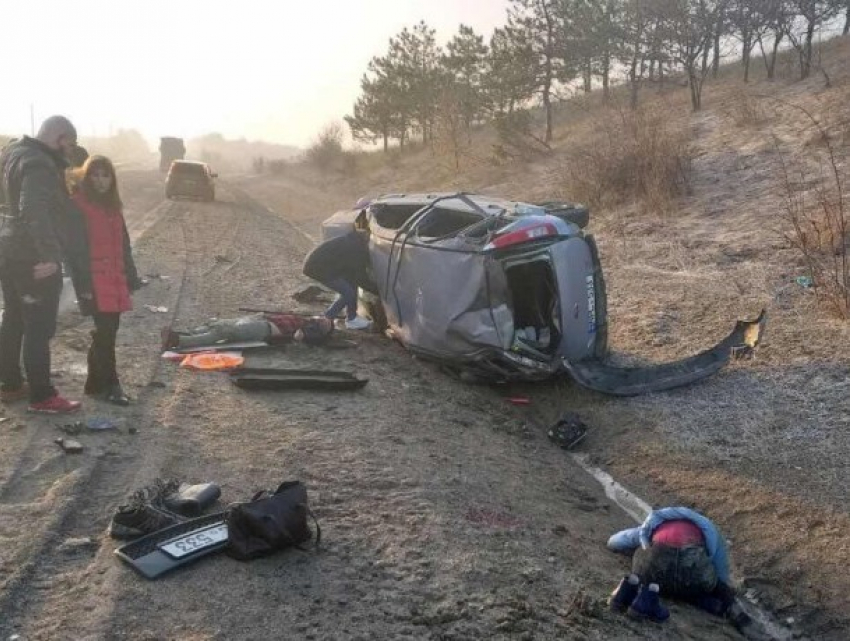 Жуткая авария на трассе Кишинев-Бельцы: пять человек госпитализированы
