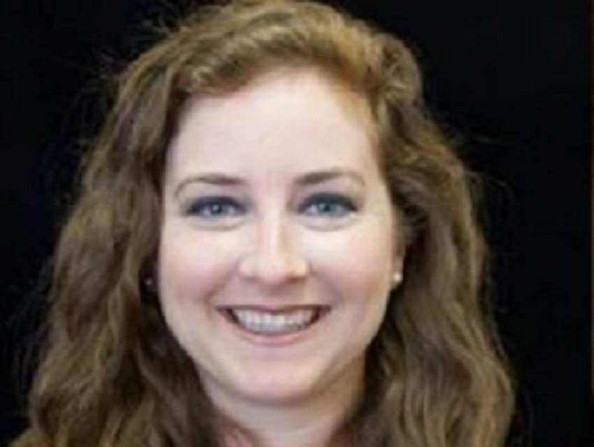 Сексуальными посланиями со своими «голыми фото» из сауны симпатичная девушка совратила ученика