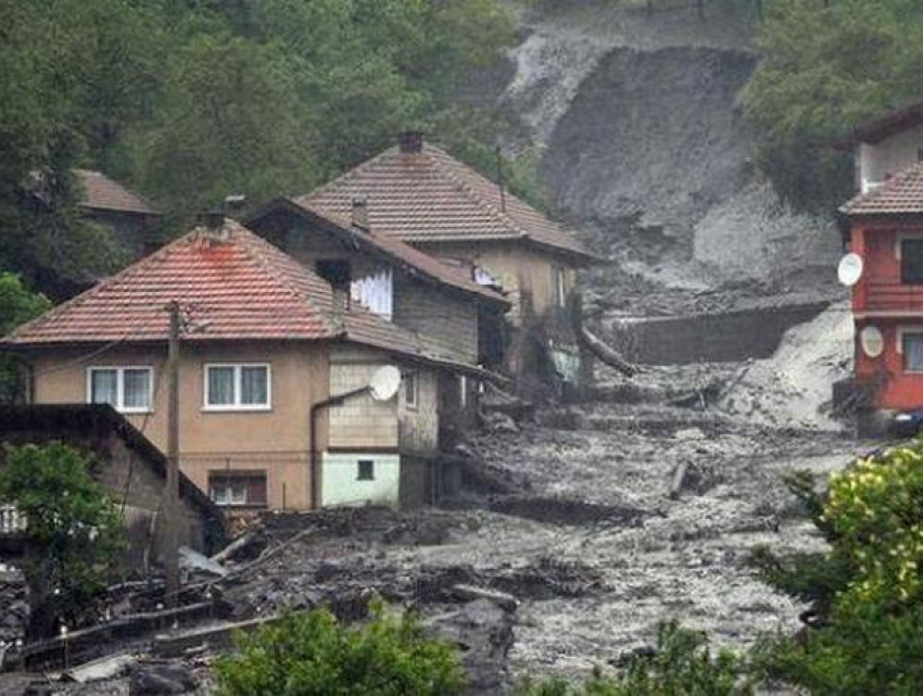Землетрясение и наводнение после прорыва дамбы произойдут в Молдове из-за ЕС