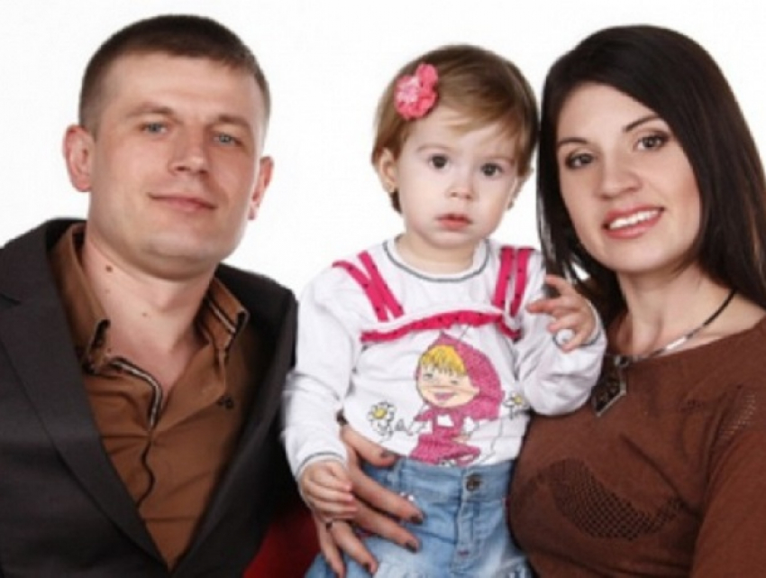 Известную певицу с молдавскими корнями и ее дочь взорвали в машине в Одесской области