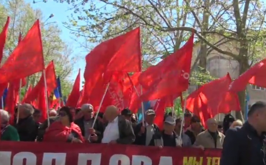 В Кагуле прошел многотысячный марш за Молдову