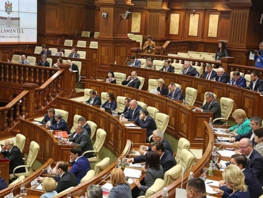 Безоговорочную победу ПСРМ на выборах подтвердил массовый опрос