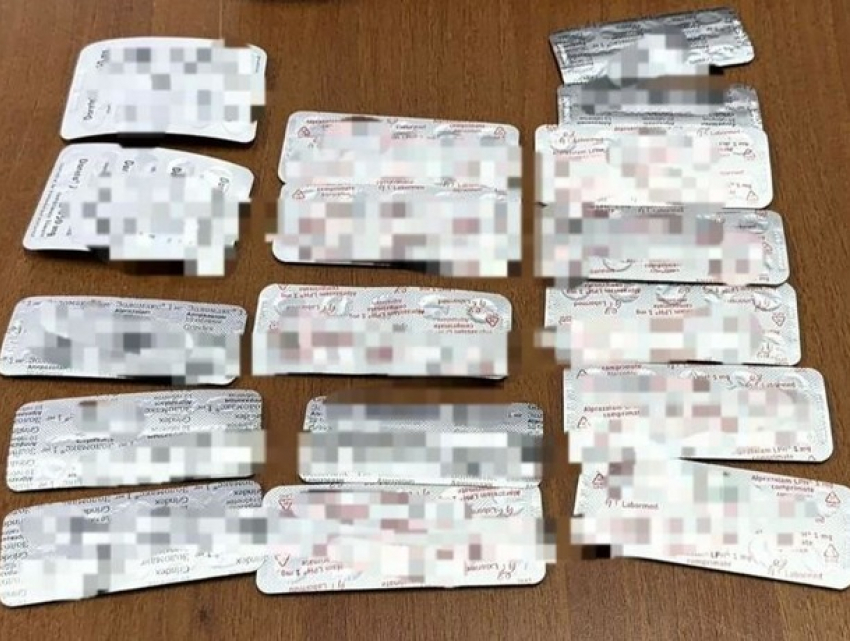 Полиция раскрыла онлайн-магазин психотропных таблеток в столице Молдовы
