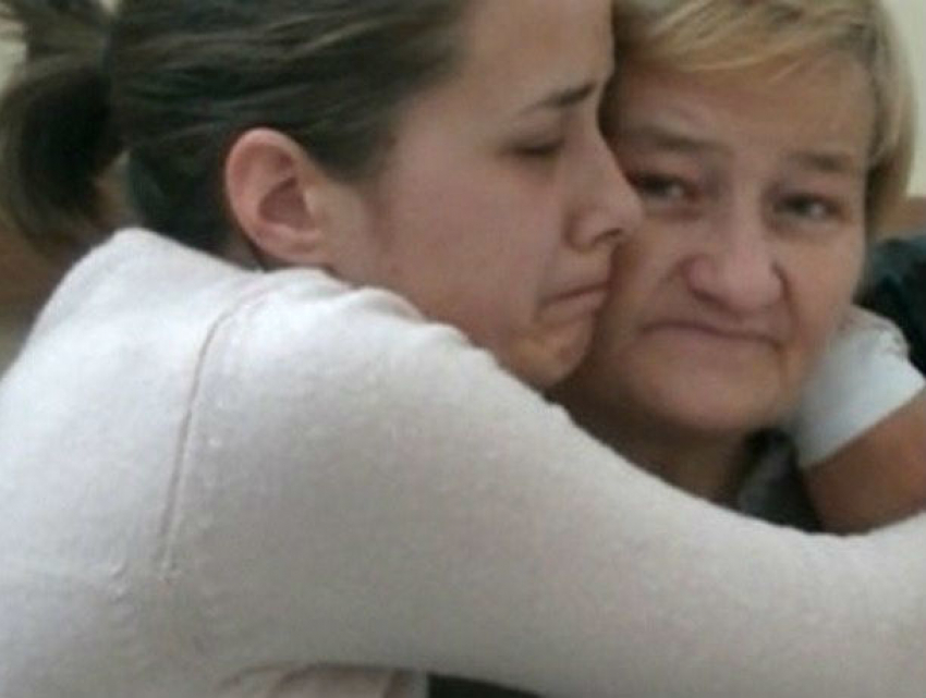Известную активистку Марию Олару, страдающую мучительным заболеванием, освободили из тюрьмы