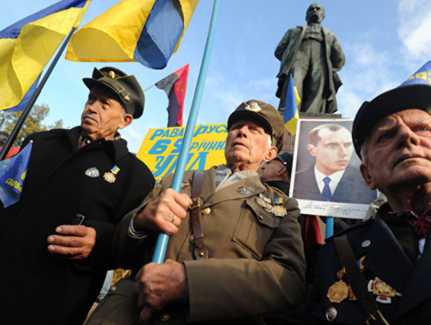 Степану Бандере хотят вернуть звание Героя Украины