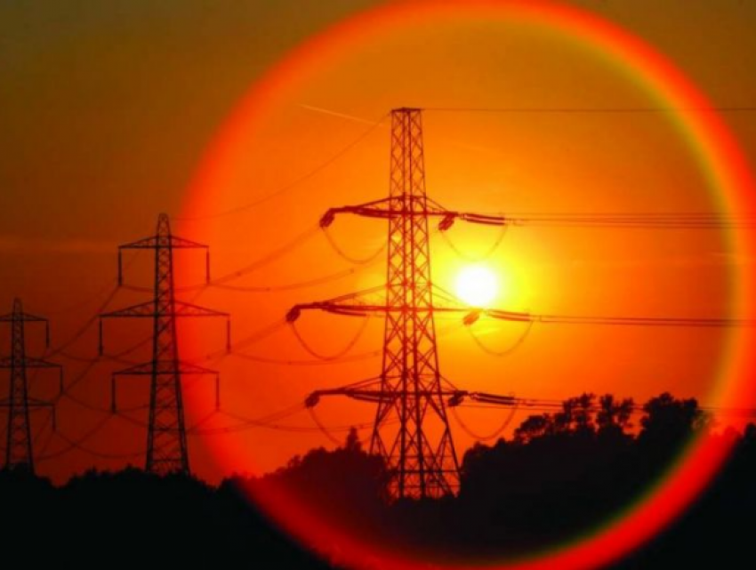 Тысячи жителей по всей Молдове проведут день без электричества