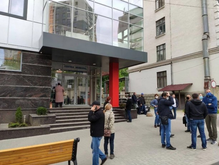В Кишиневе второй день подряд регистрируется рекордное число вакцинаций 