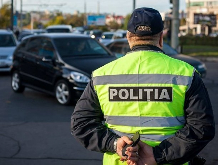 Водитель маршрутки в Кишиневе был пойман пьяным за рулём