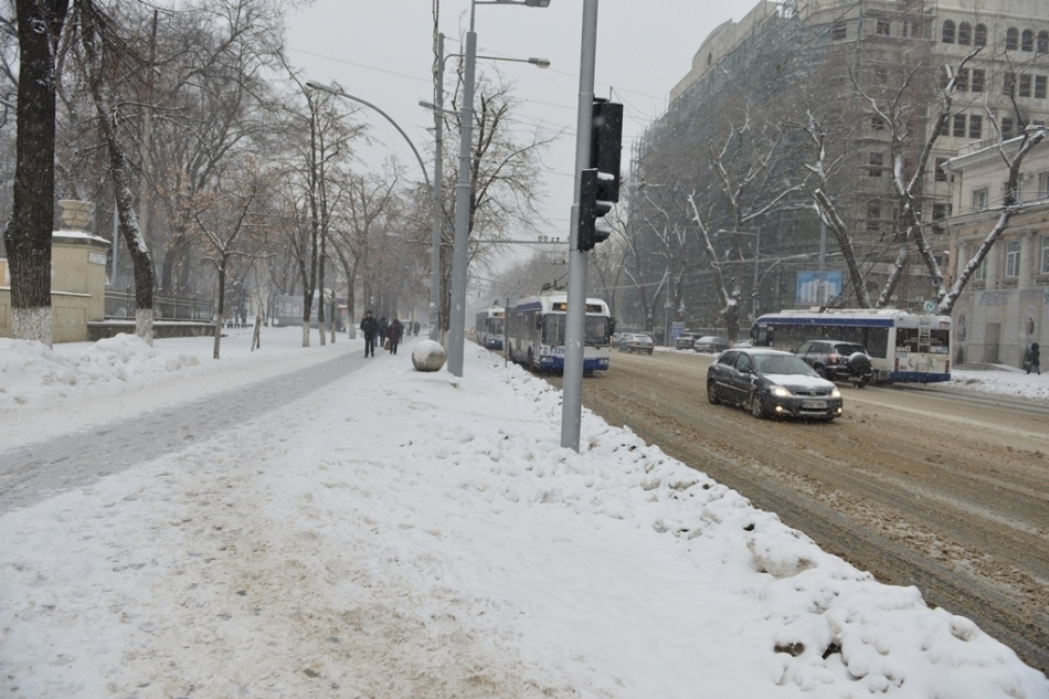 Снегопад в Кишиневе: какова ситуация в столице на данный момент