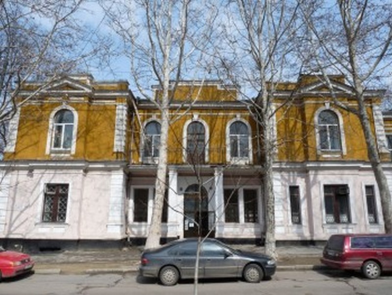 март 2012.jpg